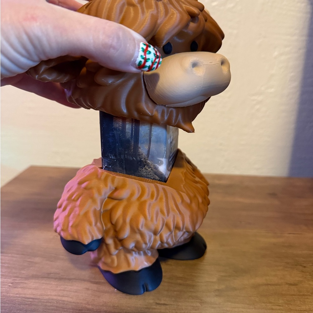 Cute Highland Cow Lamp - Picture 4 of 5